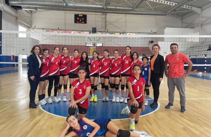 İMİ Koleji Şampiyon Oldu