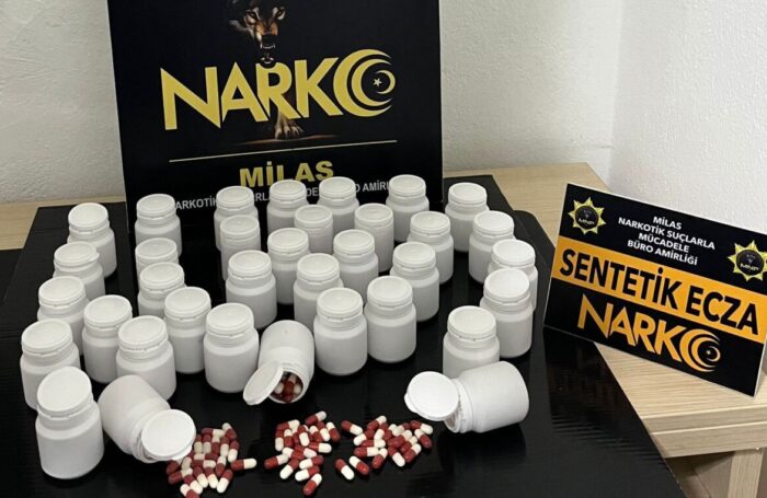 Milas’ta Uyuşturucu Operasyonu: 814 Adet Sentetik Ecza Ele Geçirildi, 3 Tutuklama