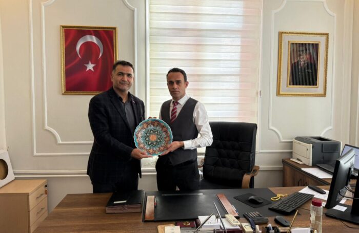 AK Parti Milas İlçe Başkanı Akyer’den Vergi Dairesi’ne Ziyaret