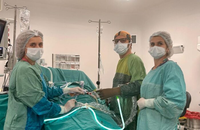 Milas Devlet Hastanesi’nde Sağlıkta Bir İlk: Mide Delinmesi Kapalı Yöntemle Ameliyat Edildi