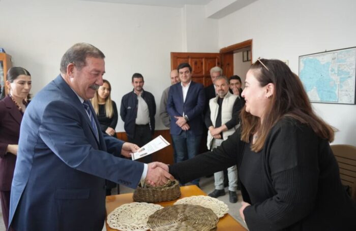 Kursiyerlere katılım belgeleri takdim edildi