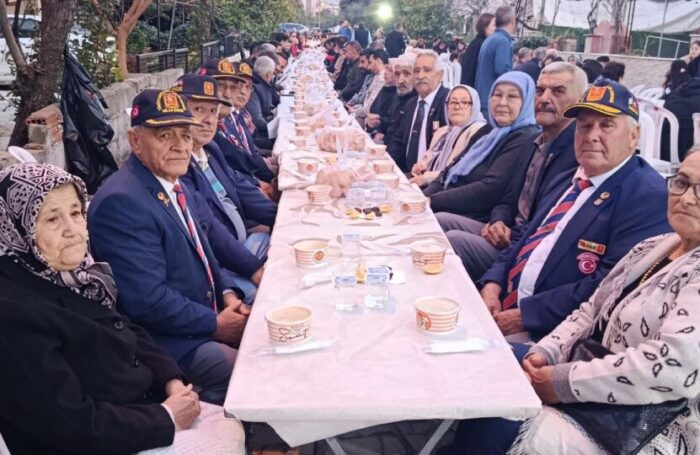 Kıbrıs Gazisi İş İnsanı Mehmet Bıçakçı’dan Anlamlı İftar Buluşması