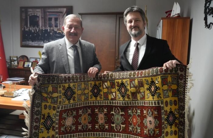 Başkan Topuz Macaristan Büyükelçisini Makamında Ağırladı