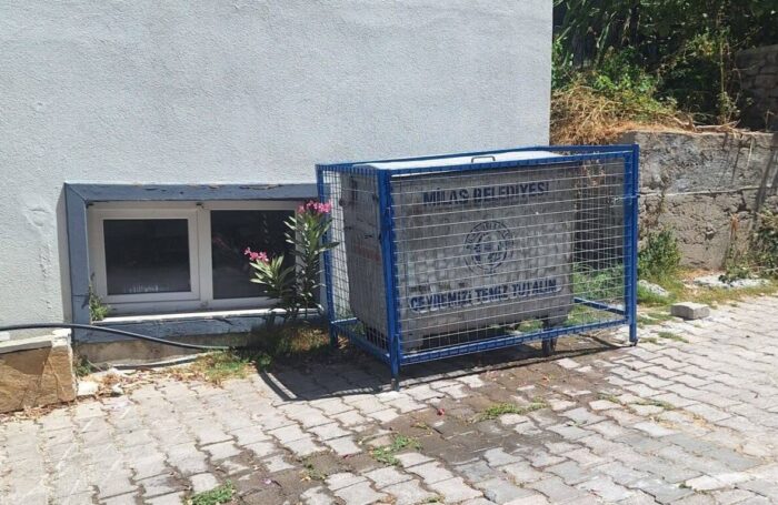 Güllük’te Konteyner Sorunu Çözüldü