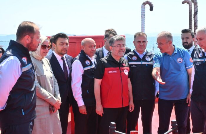 BAKAN YUMAKLI: “SU ÜRÜNLERİNDE MUĞLA TÜRKİYE’NİN LOKOMOTİFİ”